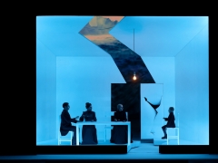 Scena iš operos „Apversta tikrovė“. M. Aleksos nuotr.