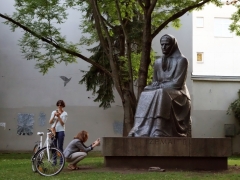 Kam kalba Vilniaus skulptūros?