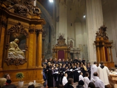 Vilniaus Bernardinų bažnyčioje – Algirdo Martinaičio „Saulės giesmė“