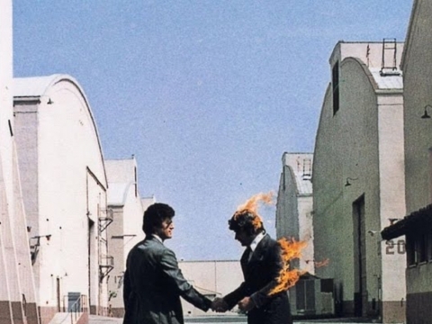 Grupės „Pink Floyd“ 1975 m. albumo „Wish You Were Here“ viršelis