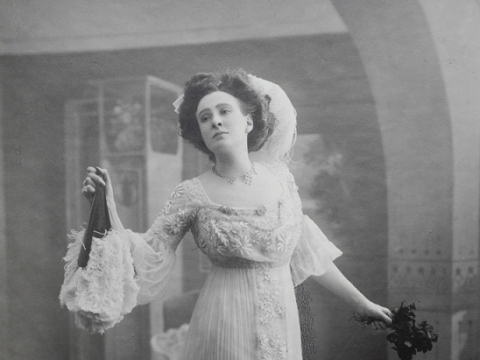 Dame chanteuse Marie Sergeevna Alexeeva. 1901 m. Iš Aleksandro Vasiljevo kolekcijos 
