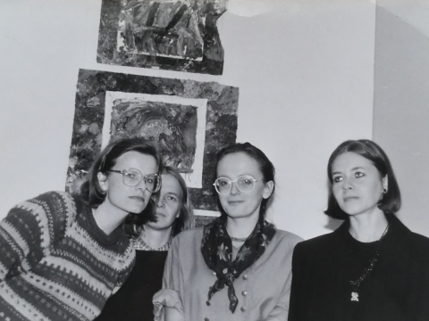 1992 m. Grupė „Keturios“: Judita Budriūnaitė, Aušra Andziulytė, Elena Balsiukaitė, Aušra Barzdukaitė.