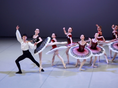 „Mano pirmasis pas de deux“. M.K. Čiurlionio menų mokyklos Baleto skyrius. K. Sereikaitės nuotr.