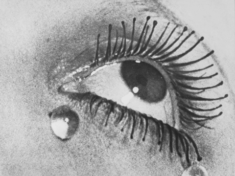 Man Ray. „Stiklinės ašaros“. 1930–1932 (1976). Archivio Storico della Biennale di Venezia - ASAC, Venecija © Man Ray Trust by SIAE 2023

