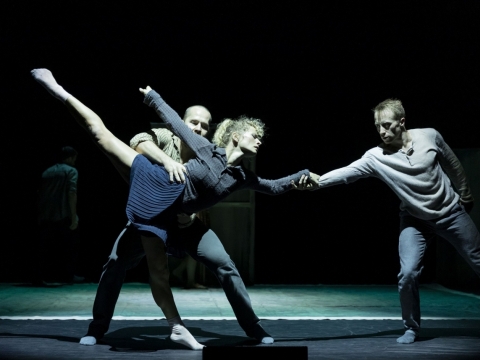 Scena iš šokio spektaklio „Made in Oslo“. J. Battisti nuotr.