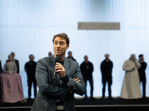 Charles’as Cheminas spektaklio „Septynios vienatvės“ repeticijoje. P. Gagaitės nuotr.
