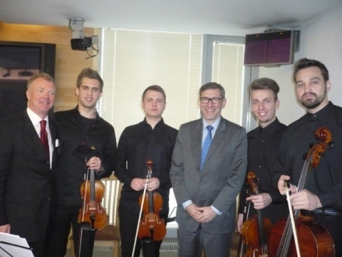 Dr. J. Honsigas-Erlenburgas, Austrijos ambasadorium dr. J. Špicerisas ir styginių kvartetas „Mettis“