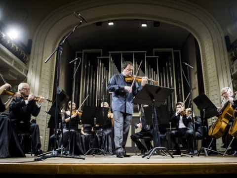 Lietuvos kamerinis orkestras ir Sergejus Krylovas. Organizatorių nuotr.