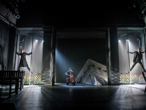 Scena iš spektaklio „Manno laimė“. L. Vansevičienės nuotr.