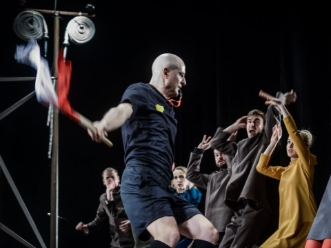 Scena iš spektaklio „Cinkas“. L. Vansevičienės nuotr.