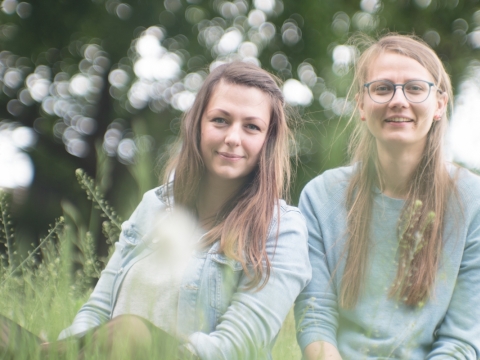 Renata Bartusevičiūtė ir Paulina Pranciška Nešukaitytė-Skripkė. E. Kniežausko nuotr.