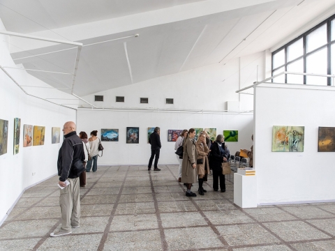 Dailininkų simpoziumo-kūrybinių dirbtuvių „Saulės Šiauliai“ darbų paroda. Organizatorių nuotr.