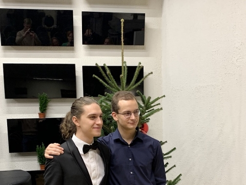 Dainininkas Ilja Aksionovas ir pianistas Gustas Raudonius „Organum“ koncertų salėje. Asmeninio archyvo nuotr.