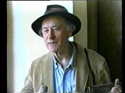 Stopkadras iš Algirdo Kulikausko filmo „Jonas Mekas“ (1995 m.)

