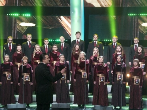 Kastytis Barisas ir choras „Ave vita“