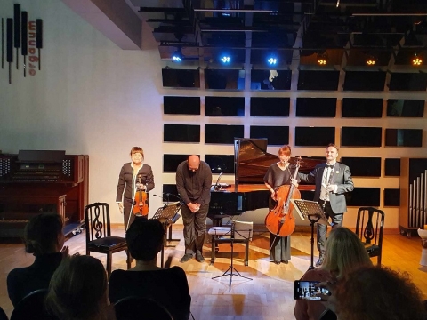 Rasa Vosyliūtė (smuikas), Justas Šervenikas (fortepijonas), Giedrė Dirvanauskaitė (violončelė) ir Vytautas Giedraitis (klarnetas). D. Tamošaitytės nuotr.