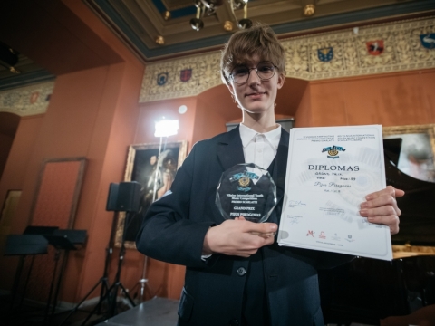 Konkurso „Grand Prix“ laimetojas pianistas Pijus Pirogovas. M. Bartaševičiaus nuotr.