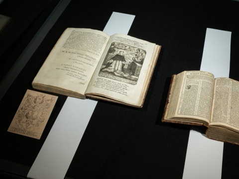 Radvilų giminės bibliotekų pavyzdžiai. Biblija, išspausdinta Gdanske. 1632 m. G. Grigėnaitės nuotr.