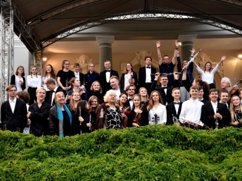 M.K. Čiurlionio menų mokyklos orkestras. Organizatorių nuotr.