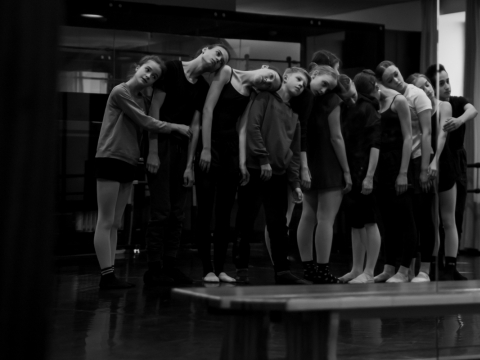 ACH teatro „Meistriškumo klasės“ mokiniai. K. Mečkovskos nuotr.