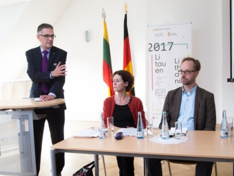 Oliveris Zille, Claudia Zinnig, Reinhardas Veseris, Aušrinė Žilinskienė