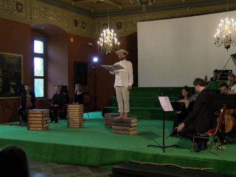 Florianas Justas (piemuo Tirsis) ir ansamblis „Canto Fiorito“. Organizatorių nuotr.