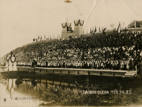 Pirmoji Lietuvos Dainų šventė. Kaunas, 1924 m.
