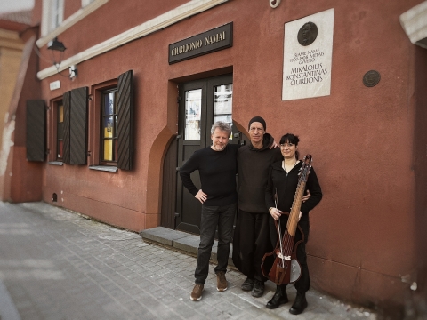 Rokas Zubovas, Phil Von, Justine Ribiere. MKČ namų nuotr.