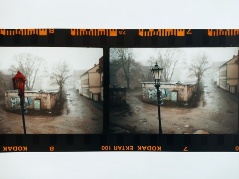 Beno Šarkos fotografijų paroda „Mes vis pūtėme dūmus ir aušo rytai“. Organizatorių nuotr. 