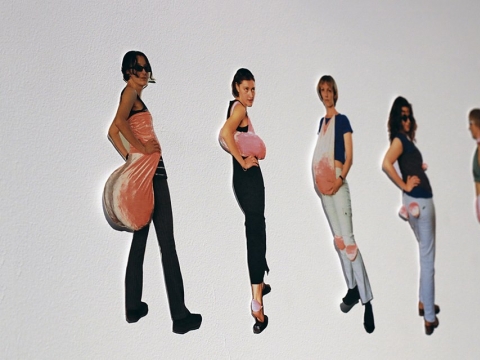 Paulina Pukytė, mados kolekcija „Aksesuarai“, detalė. 1999 m. VDA Titanikas nuotr.