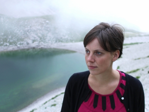Eglė Vitkutė kartu su Andriumi Jevsejevu kuria spektaklio „Nežinoma žemė. Šalčia“ dramaturgiją.