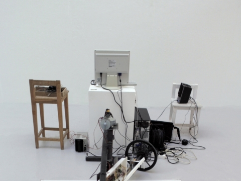 Vygandas Šimbelis (Das Vegas), „Metaphone“ parodos fragmentas. 2012 m.
