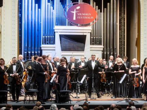 Thomas Hampsonas ir Lietuvos nacionalinis simfoninis orkestras. D. Matvejevo nuotr.