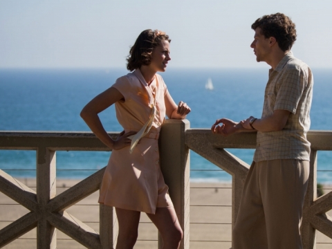 Kadras iš Woody Alleno filmo „Cafe Society“