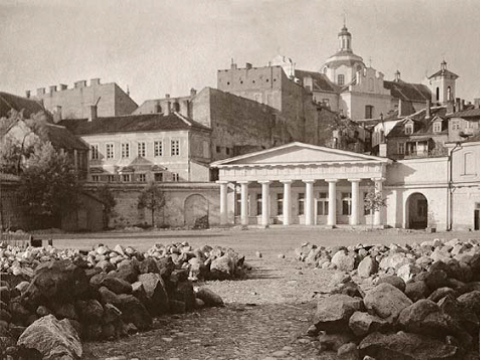 Rūmų kiemas. 1912–1915 m. Fot. Janas Bułhakas. Nuotraka iš Lietuvių literatūros ir tautosakos instituto
