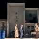 Scena iš spektaklio „Bydermanas ir padegėjai“. Valstybinio Šiaulių dramos teatro nuotr.