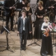 Rusnė Mataitytė, Vykintas Baltakas ir Lietuvos kamerinio orkestro muzikantai. D. Matvejevo nuotr.