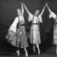 Ramutė Janavičiūtė, Tamara Sventickaitė ir Natalija Makarova-Sodeikienė balete „Audronė“. Aliodijos Ruzgaitės archyvo nuotr.