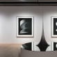 Hiroshi Sugimoto parodos vaizdas, „Konceptualios formos ir matematinis modelis 006“. Sidabro želatinos atspaudai, aliuminis ir plienas. M. Blowerio nuotr. Menininko ir „Hayward“ galerijos nuosavybė