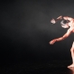 Mantas Černeckas šokio spektaklyje „Kill, Baby, Kill“. A. Bukartaitės nuotr.