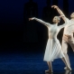 Nora Straukaitė ir Andrea Canei balete „Pradžioje nebuvo nieko“. M. Aleksos nuotr.