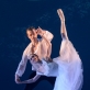 Paula Krivickaitė ir Martynas Čiučiulka scenoje iš baleto „La Péri“. M. Aleksos nuotr.