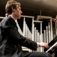 Pianistas Gabrielius Alekna ir dirigentas Christopheris Lyndon-Gee. D. Matvejevo nuotr.