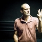 Choreografas, režisierius ir dramaturgas Jo Strømgrenas spektaklio „Durys“ repeticijoje . T. Ivanausko nuotr.
