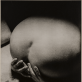 Man Ray, „La prière“, 1930 m. Reprodukuota iš originalo 1976.  Archivio Storico della Biennale di Venezia nuosavybė - ASAC, Venecija © Man Ray Trust by SIAE 2023
